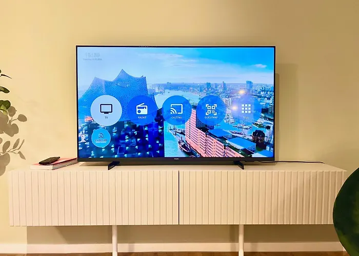 Kranich Mit 3 Zimmern, Infrastrukturlage Hh Langenhorn, Naehe Airport, Boxspringbetten Und Arbeitsplaetzen Mit Glasfaser Wlan Apartament Hamburg
